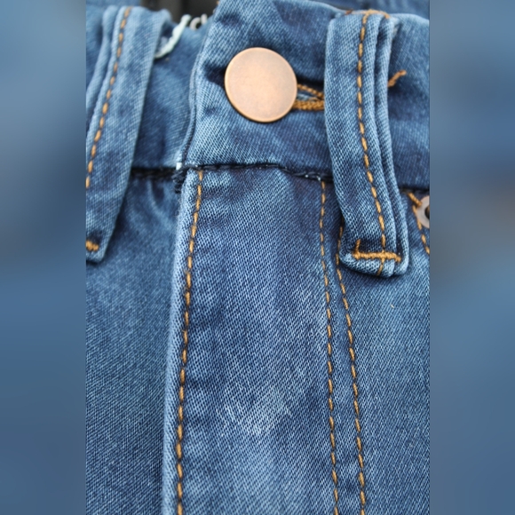 Medium Blue High-Rise Stretch Skinny Jeans | Approx. 00 / XXS - Picture 5 of 9